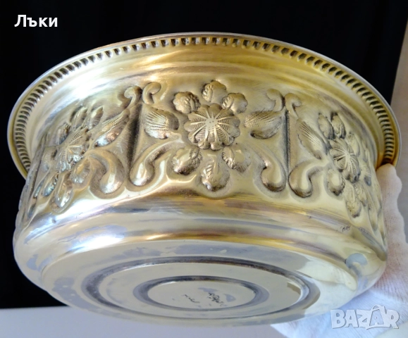 Марокански бронзов съд с капак за сервиране на сладкиши,бонбони. , снимка 4 - Антикварни и старинни предмети - 51628456