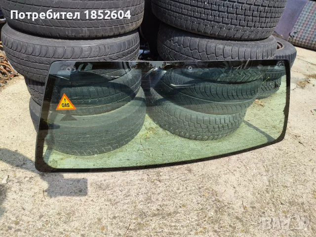 Задно стъкло Голф 3 с отвори за спойлер, снимка 5 - Части - 55860925