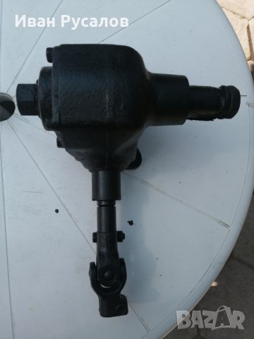 Кормилна кутия за УАЗ