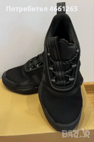 Adidas NMD R1 V3, снимка 4 - Маратонки - 52544944