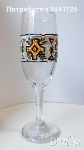 Ръчно рисувани чаши за бяло вино "Шевица" в Чаши в гр. Велико Търново -  ID39763589 — Bazar.bg