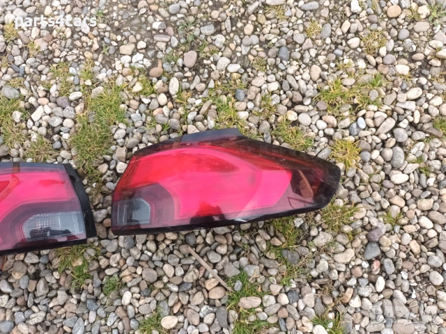 ляв и десен външен стоп за опел зафира ц OPEL ZAFIRA C, снимка 3 - Части - 54035155