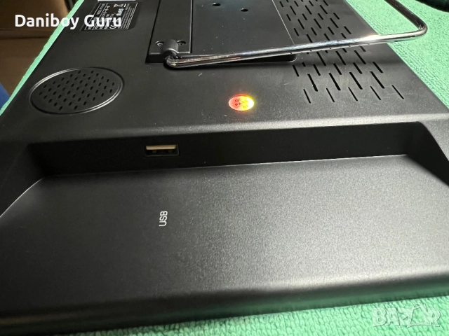 14" HD преносим телевизор, 1080P презареждащ се мини телевизор с антена и DVB-T2 , снимка 7 - Телевизори - 52220041