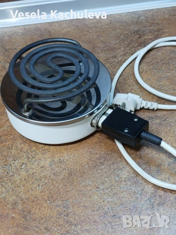 Продавам електрически котлон 