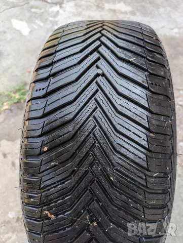 Като НОВА! Единична премиум гума Michelin CrossClimate 245/45 R19 