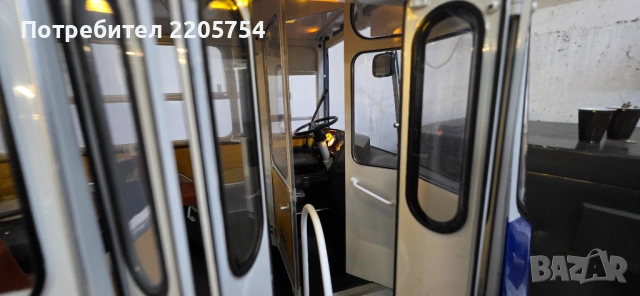 Ikarus 260 1:12 реалистичен модел, снимка 2 - Декорация за дома - 53270992