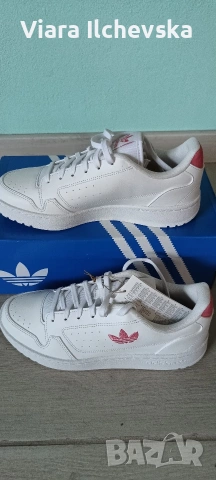 дамски маратонки Адидас бели 