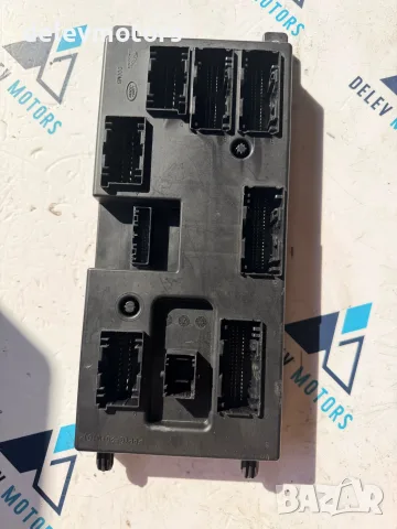 m8a2-14f041-ba, 5d5h17f00 комфорт модул от Land Rover Range Rover Velar (L560) 3.0 D
