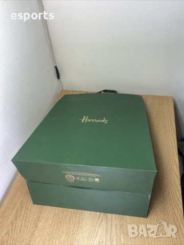 Автентична бутикова Harrods подаръчна торба 42 x 32 cm, снимка 6 - Други - 42059287