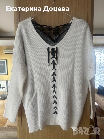 Бяла блуза с дантела Фетиш, снимка 2 - Блузи с дълъг ръкав и пуловери - 52717333