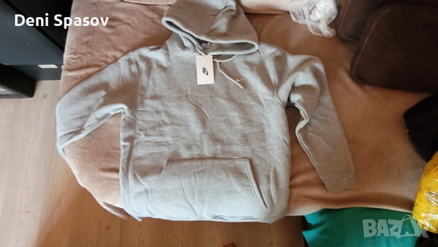Nike hodie L. НОВО, снимка 3 - Спортни дрехи, екипи - 52752995