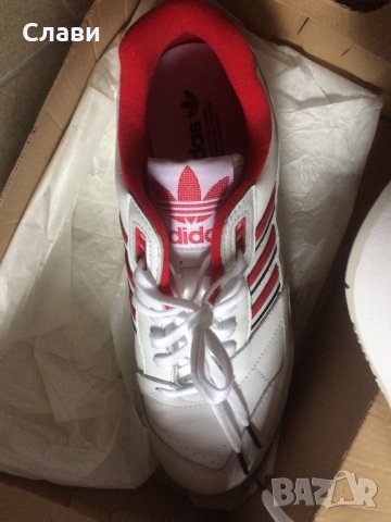 Оригинални маратонки Adidas 43 1/2, снимка 3 - Маратонки - 34943887