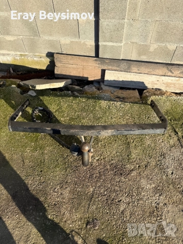 Теглич за Голф 4