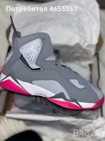 Чисто нови оригинални маратонки JORDAN TRUE FLIGHT GG 42