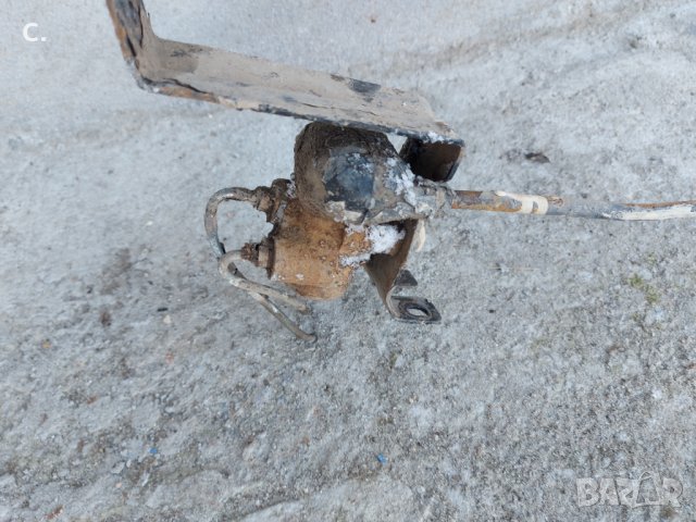 Регулатор задни спирачки за лада и жигули 2101.2107 