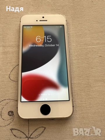 iPhone 5SE -32 GB,мод.А1723 зарядно
