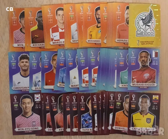 3 различни версии стикери на Панини от Световно 2022 Panini