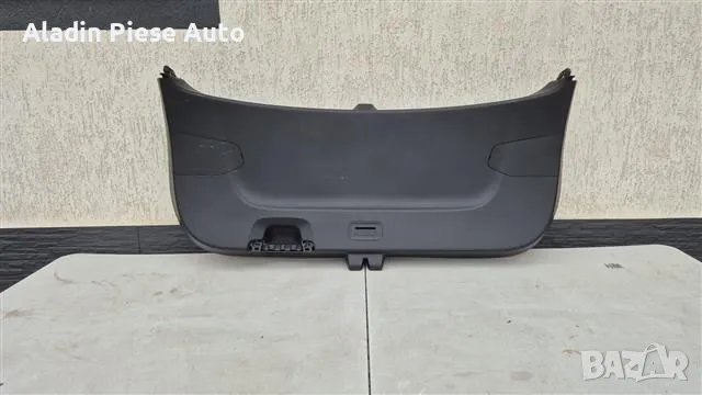 Тапицерия за задна врата Тапицерия за задна врата Kia Ceed година 2018 - 2023 код 81750-J7200