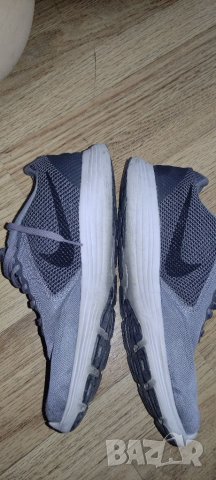 Nike 45 сиви маратонки оригинал, снимка 6 - Маратонки - 38706457