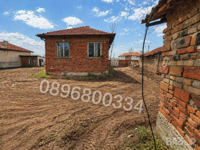 Продава КЪЩА с голям двор в с. Пъдарско, снимка 4 - Къщи - 54337355