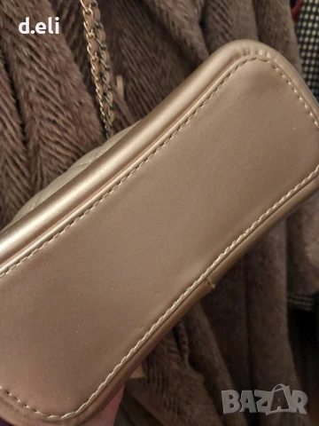 Ш анелl Нова чанта Златист цвят, снимка 4 - Чанти - 50989876