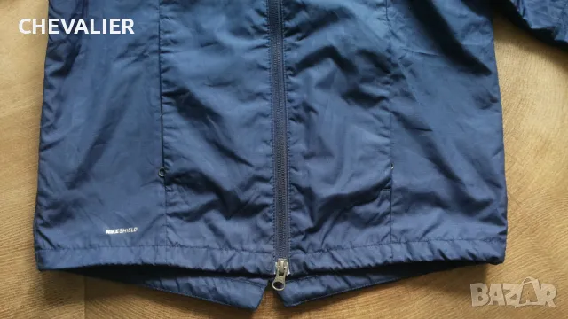 NIKE SHIELD Kids Jacket Размер 10-11 г / 137-147 см детско яке 35-64, снимка 5 - Детски якета и елеци - 48091050
