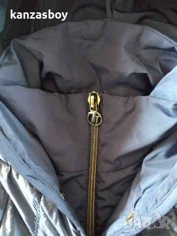 trussardi - страхотно дамско яке М, снимка 9 - Якета - 44810391