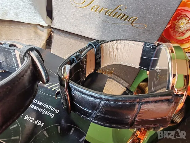 Ръчни часовници  TARDIMA за двойка- Дамски и мъжки., снимка 10 - Луксозни - 48827132