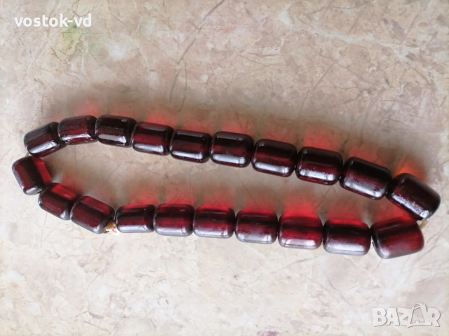 БРОЕНИЦА ЧЕРВЕН КЕХЛИБАР , снимка 9 - Други ценни предмети - 54357940