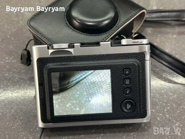 НОВ! Фотоапарат за моментни снимки FUJIFILM MINI EVO, снимка 2 - Фотоапарати - 56160933