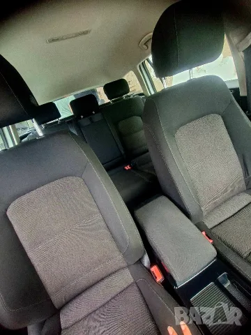 VW Passat 1.6TDI , снимка 9 - Автомобили и джипове - 56515784