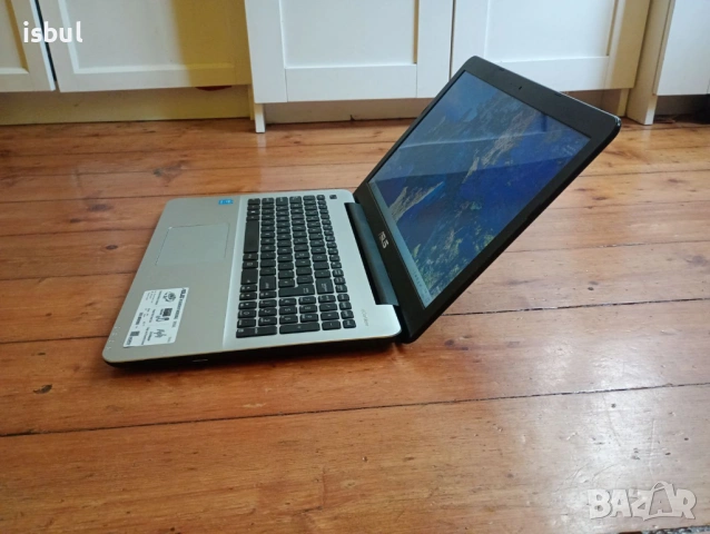 Лаптоп Asus /отличен / 15.6 LED дисплей / батерия 3ч/ чисто ново SSD, снимка 3 - Лаптопи за дома - 53152163