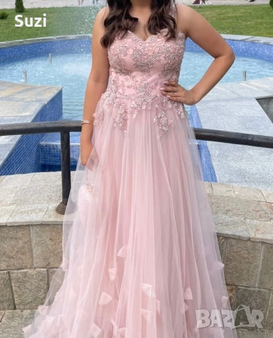 Официална рокля/размер С