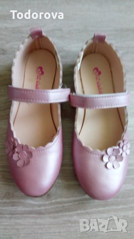 Обувчици пепел от рози , снимка 2 - Детски обувки - 30093176