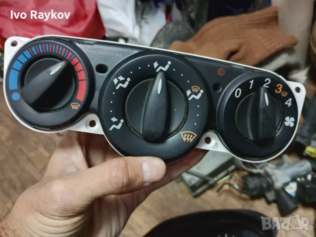 Панел климатик Ford Focus 98AB18C419 , 1S4H18C419BA