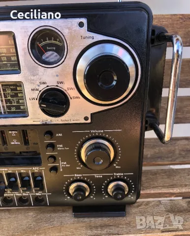 Колекционерски Радиоапарат Orbiter 7000 (Japan)- много запазен и работещ много добре! Видео, снимка 6 - Радиокасетофони, транзистори - 48888559