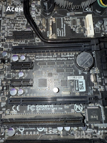 GIGABYTE GA-Z77X-UP5 TH LGA 1155 и процесор Core™ i7-2600 Processor 8M Cache, up to 3.80 GHz, снимка 5 - Клавиатури и мишки - 36877368