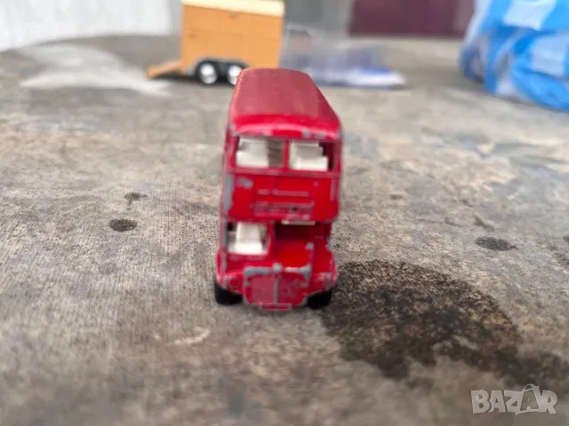 Английски Мачбокс-тесните гуми, снимка 2 - Колекции - 49697054