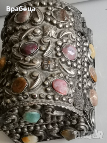 Възрожденска кутийка за бижута , снимка 8 - Антикварни и старинни предмети - 36559743