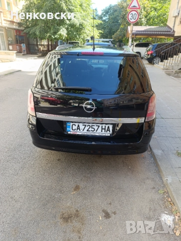 Продавам Astra - H, снимка 11 - Автомобили и джипове - 51520718