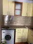 Кухня в жълто и дървесно, снимка 2