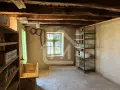 Къща с голям двор и плевник в с. Конак, 20 км от Попово, снимка 10