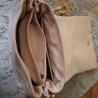 Малки дамски чанти , снимка 9 - Чанти - 40779740