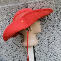 Продавам лека лятна бързосъхнеща шапка с голяма периферия Fox moor , снимка 1 - Шапки - 37524293