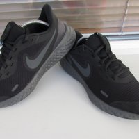 Маратонки Nike Revolution 5 'Black Anthracite', снимка 8 - Маратонки - 42911487