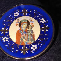Декоративна чинийка за украса Дева Мария и младенеца гръцка ръчна изработка златно покритие фи 8см, снимка 1 - Декорация за дома - 42704439