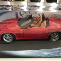 HOT WHEELS метална колекционерскнова количка FERRARI 550 1:18NEW, снимка 1 - Колекции - 39945176