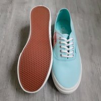 Vans Authentic, снимка 4 - Кецове - 31177607