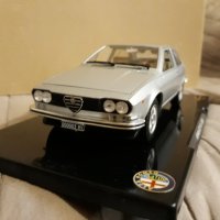 Alfa Romeo GT 1.8  1974.  Алфа Ромео . във мащаб 1.24  Hachette .Топ изработка .!, снимка 2 - Колекции - 29399267