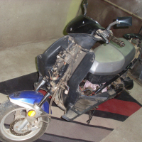 продавам скутер 4т работещ може и за части, снимка 1 - Мотоциклети и мототехника - 36482300